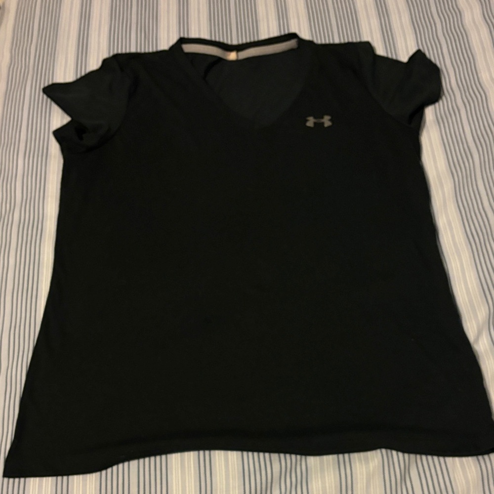 Under Armour Women's Black Short Sleeve Tee